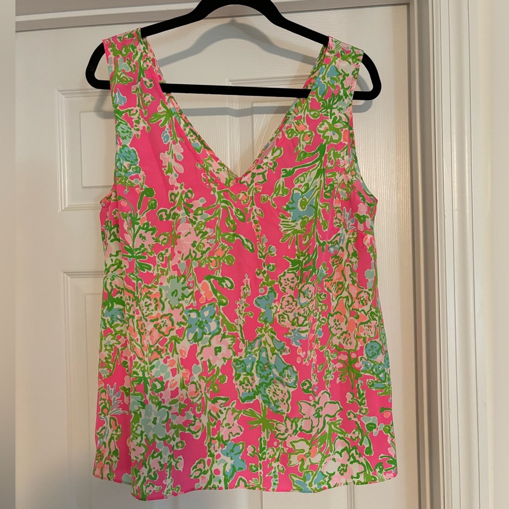 Lily Pulitzer v neck Tank top size large